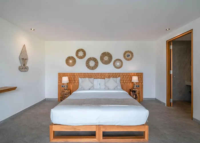 Surga - Heavenly 4br Private Pool Retreat In